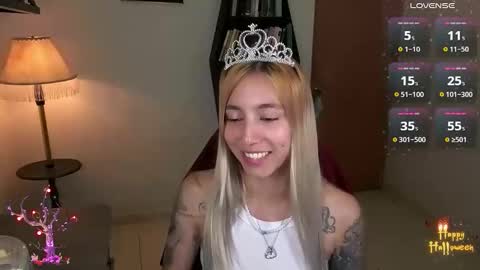 I AM JENN  online show from October 2025 02:23:02 AM