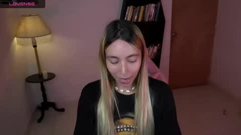 Snapshot of saucy_jenn1 chatting on January 2026 03:33:01 AM I AM JENN online show from January 2026 03:33:01 AM