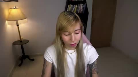 Snapshot of saucy_jenn1 chatting on March 2026 11:22:02 PM I AM JENN online show from March 2026 11:22:02 PM