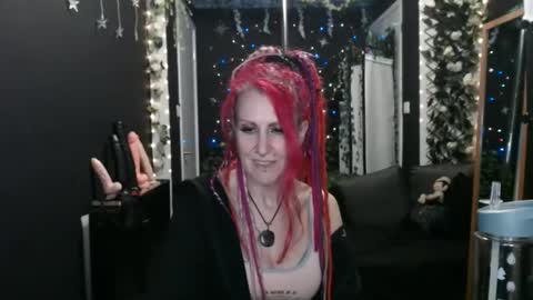 SaucySky online show from February 2025 01:48:02 AM