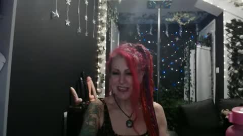 SaucySky online show from February 2025 01:05:01 AM