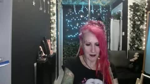 SaucySky online show from October 2025 09:23:01 PM