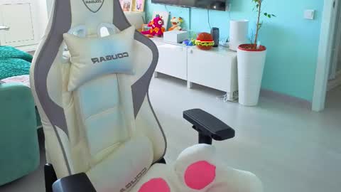 Ariel online show from March 2026 04:46:02 AM