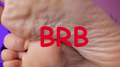 Snapshot of save_the_qween chatting on December 2024 11:22:02 AM save the qween online show from December 2024 11:22:02 AM