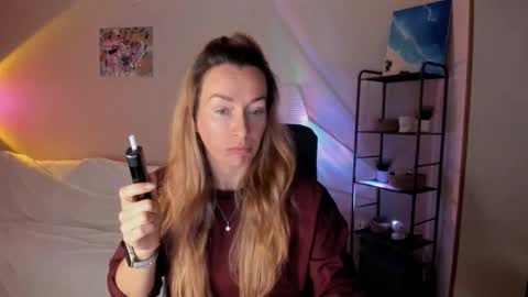 Snapshot of save_the_qween chatting on October 2025 11:47:01 AM save the qween online show from October 2025 11:47:01 AM