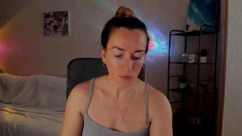 Snapshot of save_the_qween chatting on November 2025 06:24:02 AM save the qween online show from November 2025 06:24:02 AM