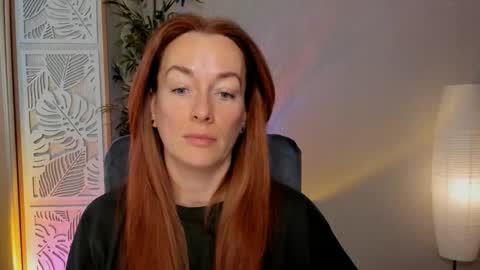 Snapshot of save_the_qween chatting on March 2026 06:19:02 AM save the qween online show from March 2026 06:19:02 AM