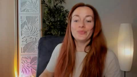 Snapshot of save_the_qween chatting on March 2026 10:37:01 AM save the qween online show from March 2026 10:37:01 AM