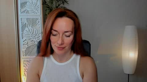 Snapshot of save_the_qween chatting on March 2026 06:47:02 AM save the qween online show from March 2026 06:47:02 AM