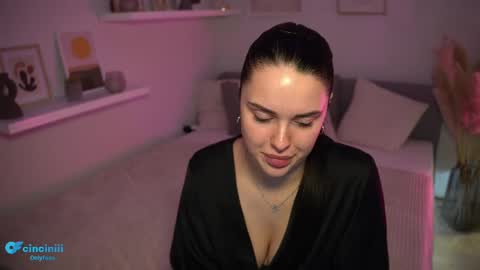 Snapshot of savvage_play chatting on February 2025 10:48:02 PM Naomi online show from February 2025 10:48:02 PM