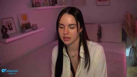 Snapshot of savvage_play chatting on March 2025 07:43:02 PM Naomi online show from March 2025 07:43:02 PM