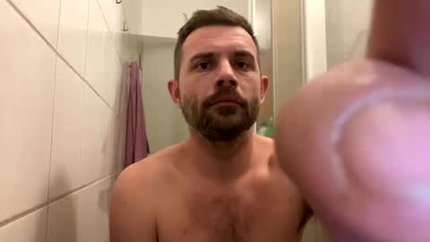 chamomile online show from December 2025 06:02:01 PM