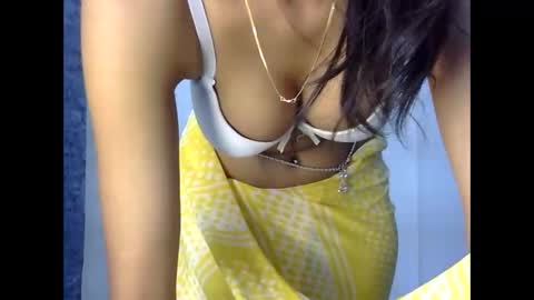 Snapshot of saxee_love chatting on November 2025 03:34:02 PM saxee online show from November 2025 03:34:02 PM