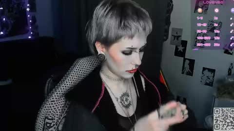 Snapshot of say_mary chatting on April 2026 07:53:01 PM pronoun she. name Mary. age 21. online show from April 2026 07:53:01 PM