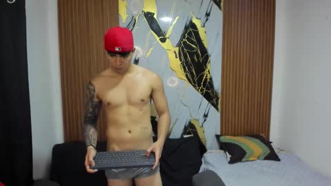 Snapshot of say_tony chatting on November 2025 05:07:01 AM say_tony online show from November 2025 05:07:01 AM