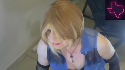 Cait or Caitlin online show from December 2024 05:09:02 AM