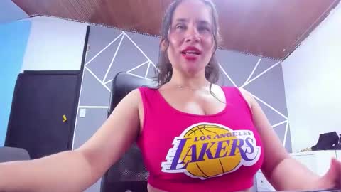 Snapshot of saylor_lee22 chatting on December 2025 08:34:01 AM Saylor online show from December 2025 08:34:01 AM