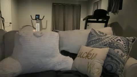 Good Girls Say Please...and Thank You online show from December 2024 02:20:02 AM