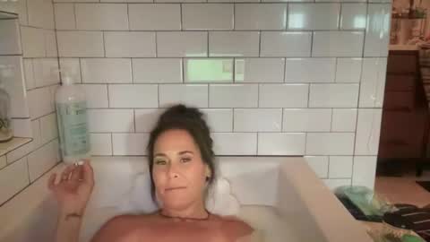 Good Girls Say Please...and Thank You online show from March 2025 05:38:02 PM