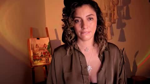 Venus online show from December 2025 03:38:02 PM