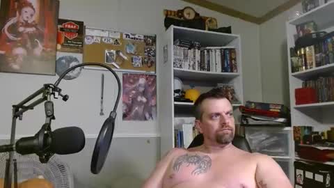 Snapshot of scarecrow2wm chatting on November 2025 05:17:01 AM Kent Clark online show from November 2025 05:17:01 AM