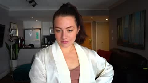 Snapshot of scarlajade chatting on April 2026 11:51:02 PM scarlajade online show from April 2026 11:51:02 PM