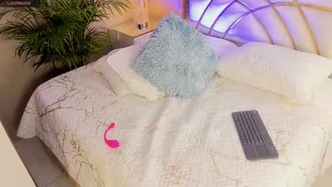 scarlet hill online show from January 2025 03:22:01 AM