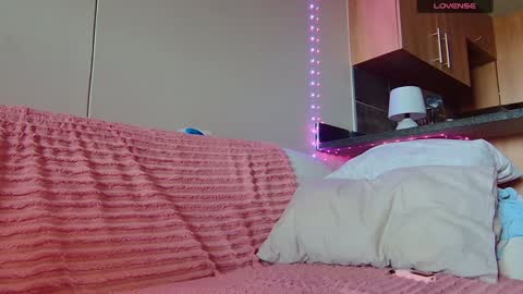 Snapshot of scarlet_carnal chatting on January 2025 02:52:02 PM Scarlet Carnal - online show from January 2025 02:52:02 PM