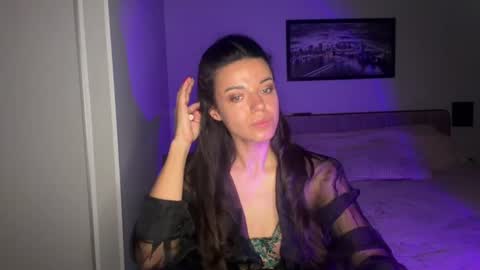 Snapshot of scarlet_daisy_ chatting on July 2026 07:26:01 AM Sophie online show from July 2026 07:26:01 AM