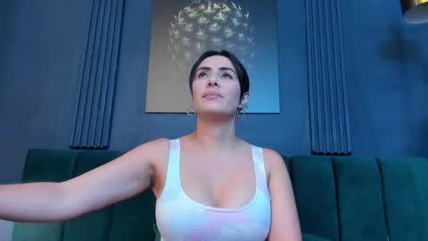 Snapshot of scarlet_edwars chatting on November 2025 06:29:01 PM Scarlet Edwars online show from November 2025 06:29:01 PM