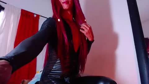 As me online show from October 2025 12:03:01 PM