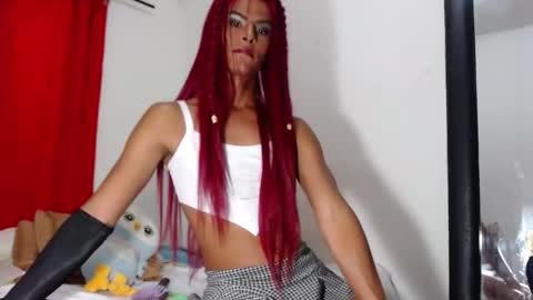 As me online show from October 2025 08:40:02 PM