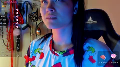 scarlet taylor kennedy online show from April 2026 10:32:02 PM