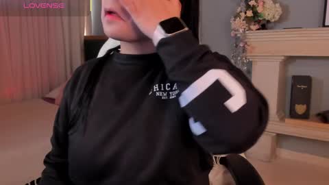 Snapshot of scarlet_miller_1 chatting on March 2025 12:20:01 PM Celeste online show from March 2025 12:20:01 PM