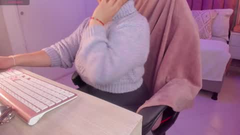 Snapshot of scarlet_miller_1 chatting on October 2025 11:53:02 AM Celeste online show from October 2025 11:53:02 AM