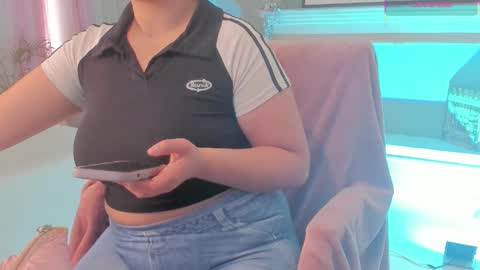 Snapshot of scarlet_miller_1 chatting on November 2025 12:05:02 PM Celeste online show from November 2025 12:05:02 PM