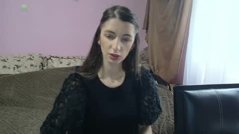 Scarlet online show from May 2026 07:37:01 AM