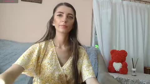 Scarlet online show from July 2026 03:40:01 PM