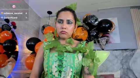 Scarlet online show from October 2025 07:14:02 PM