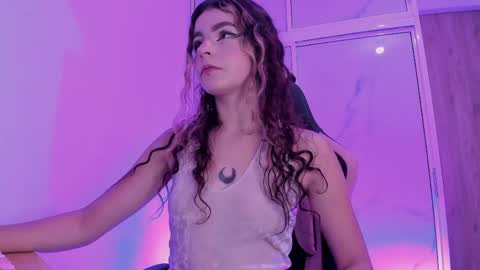 Snapshot of scarletblaze_ chatting on March 2026 11:32:01 AM Scarlet online show from March 2026 11:32:01 AM