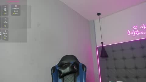 scarlet online show from April 2026 03:42:01 AM