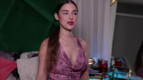 Snapshot of scarletcolesx chatting on May 2026 10:06:01 PM scarletcolesx online show from May 2026 10:06:01 PM