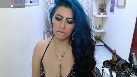 Snapshot of scarleth_bluee chatting on January 2025 09:13:02 AM Scarleth online show from January 2025 09:13:02 AM