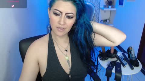 Snapshot of scarleth_bluee chatting on January 2025 06:05:02 AM Scarleth online show from January 2025 06:05:02 AM