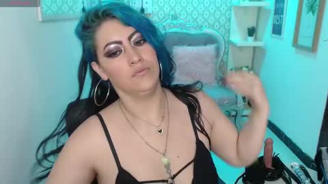 Snapshot of scarleth_bluee chatting on February 2025 03:04:01 AM Scarleth online show from February 2025 03:04:01 AM