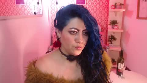 Snapshot of scarleth_bluee chatting on October 2025 03:02:02 AM Scarleth online show from October 2025 03:02:02 AM