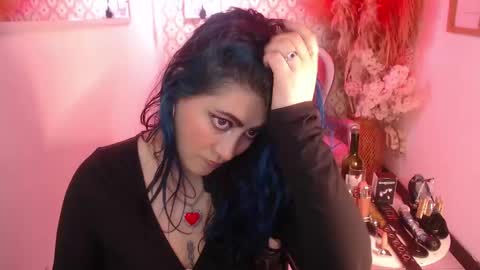 Snapshot of scarleth_bluee chatting on October 2025 02:57:02 AM Scarleth online show from October 2025 02:57:02 AM