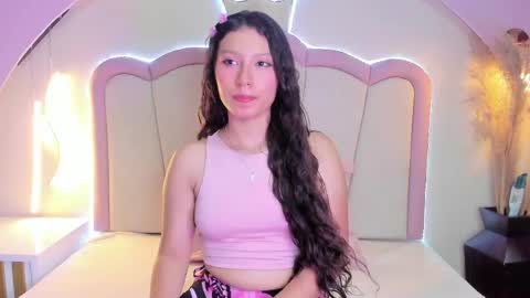 Snapshot of scarleth_dulce chatting on May 2026 07:00:02 PM Scarlth online show from May 2026 07:00:02 PM