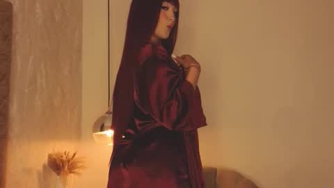 Snapshot of scarleth_lux_ chatting on December 2025 11:42:01 PM Scarleth online show from December 2025 11:42:01 PM