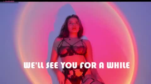    online show from November 2025 03:06:01 AM